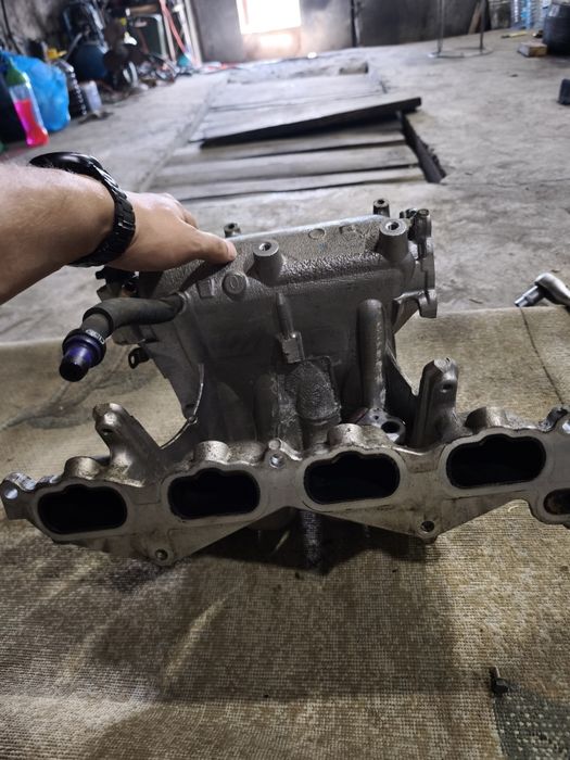 Впускной коллектор 4g69