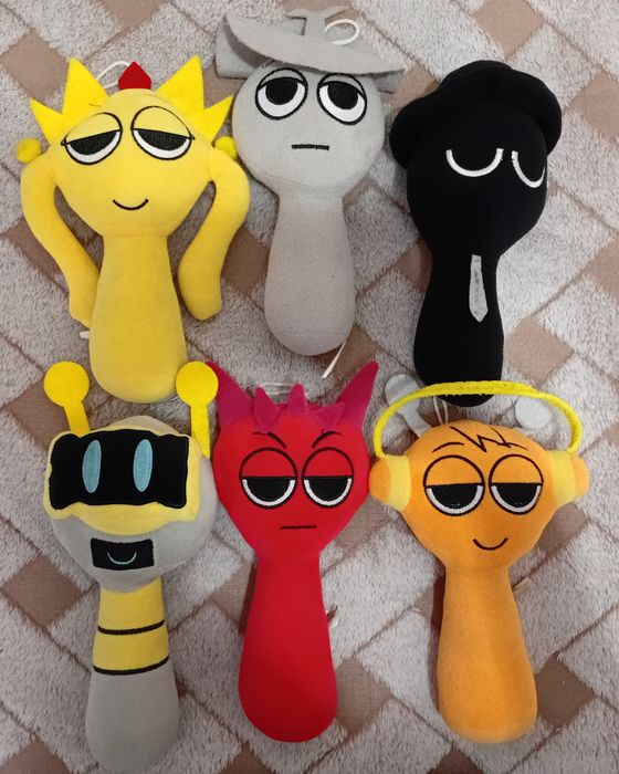 Игрушки, спрунки, прописи, кроватка для куклы