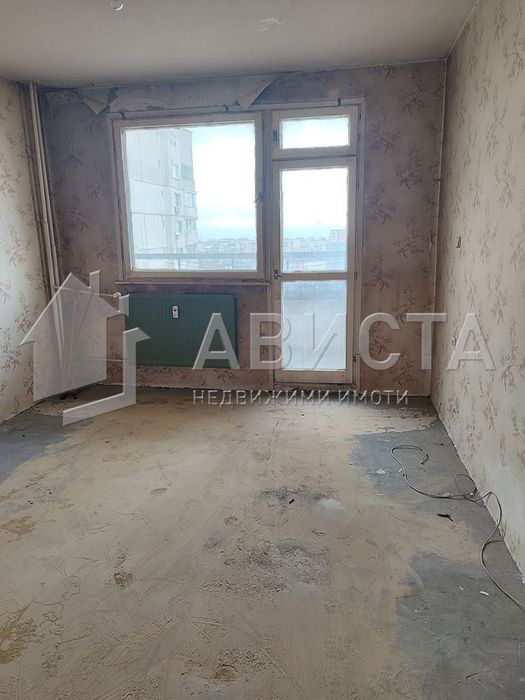 3-стаен в София-Света Троица площ 103