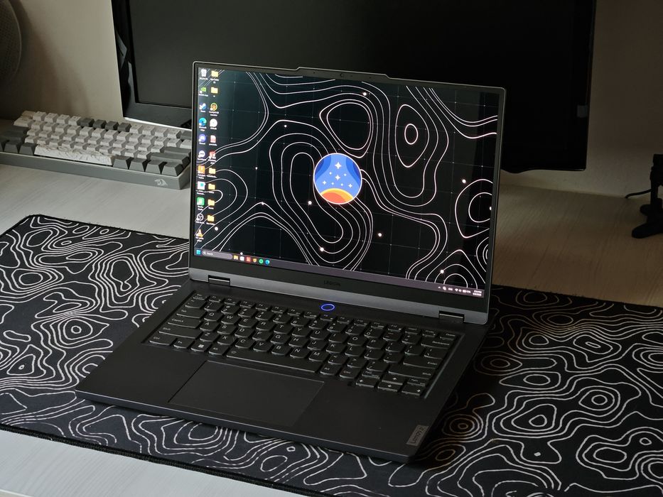 Laptop Lenovo Oled Ryzen7 RTX 4060 32gb