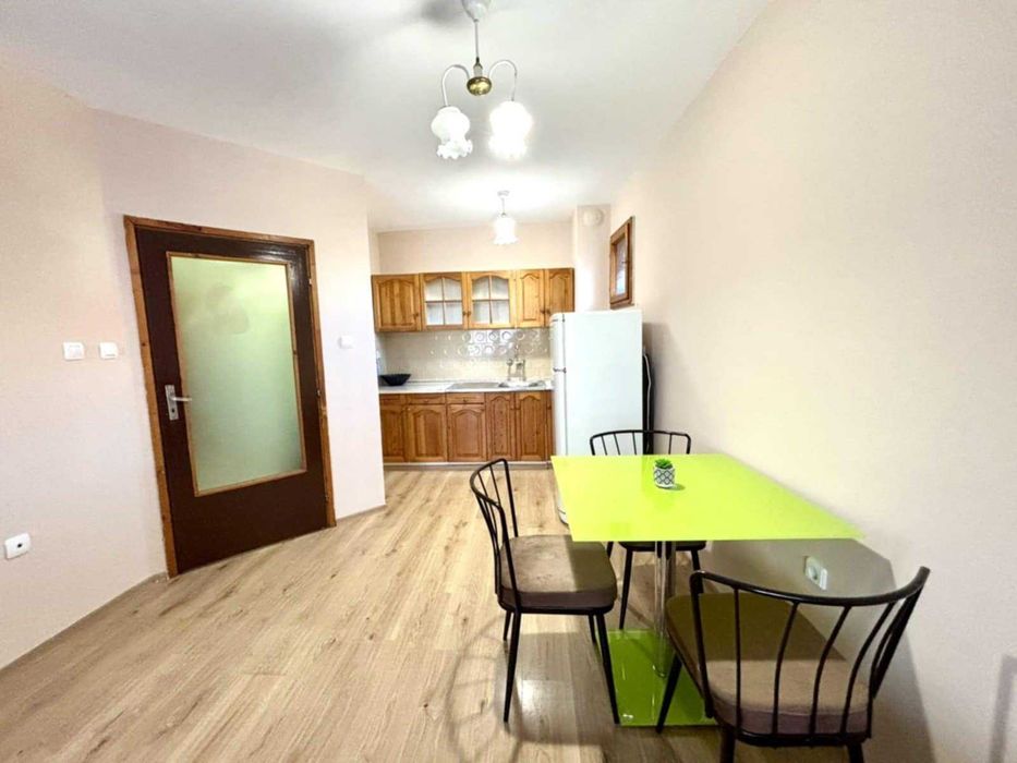 Дава се под наем Тристаен апартамент в Пловдив, Мараша - 82 кв.м за 561 € - Снимка #6