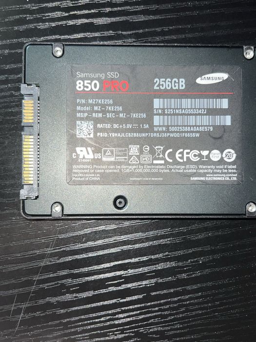 SSD Samsung 850 PRO 256GB / 860 PRO 256GB / Kingston 60GB SATA III