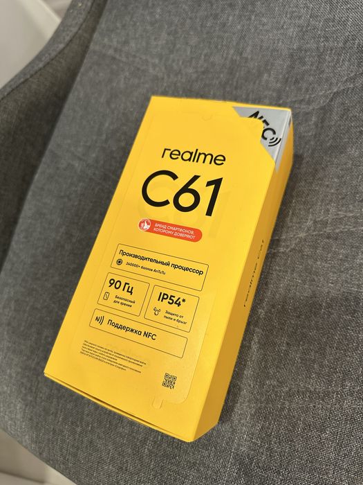 Продам смартфон Realme