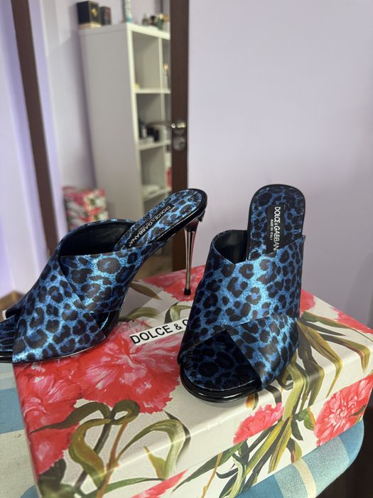 Pantofi Dolce Gabanna