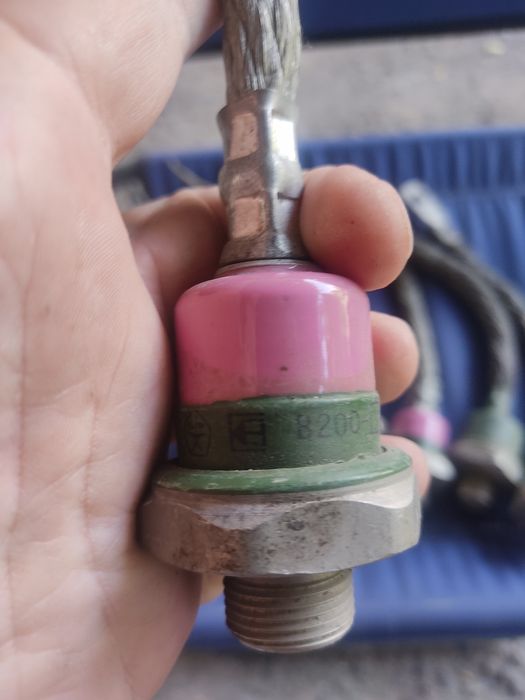 Тиристоры тугоплавкие ссср