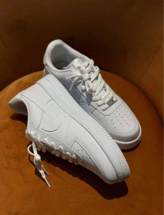 Adidasi Nike AirForce 1 Full White (Colet cu verificare)