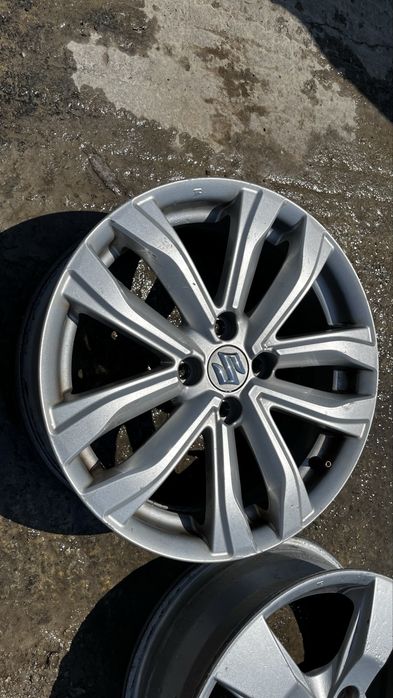 Suzuki 4броя джанти 16x6J