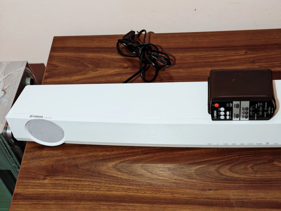 Yamaha YAS-103. Un soundbar fantastic. Subwoofere incorporate.