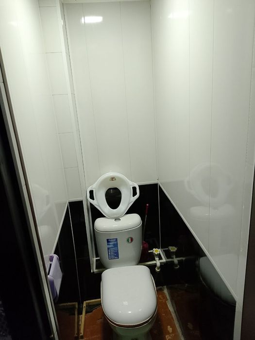 Bekobod shaxar 12 mkr da kvartira sotiladi