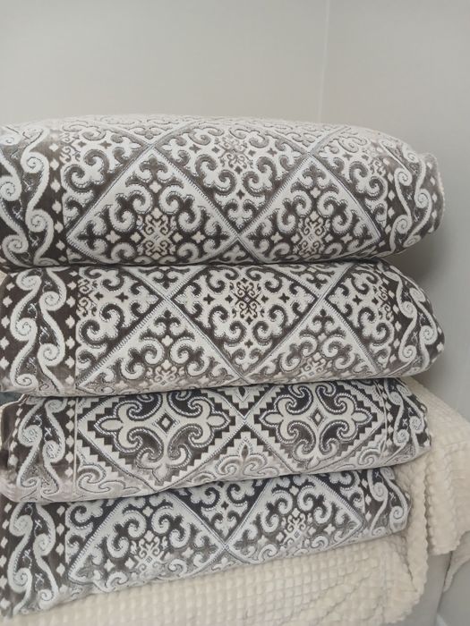 Продам корпешки, төр көрпе