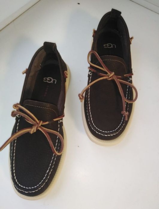 Продам кожаные макасины