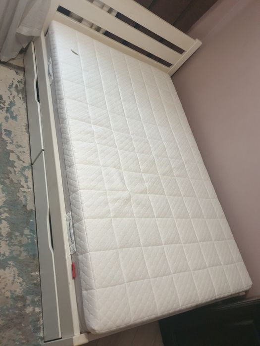 Продам кровать 200х120