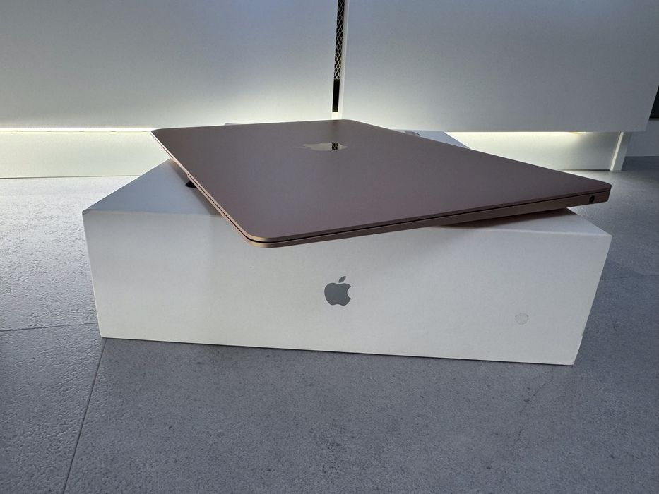 Macbook air M1 250 gb