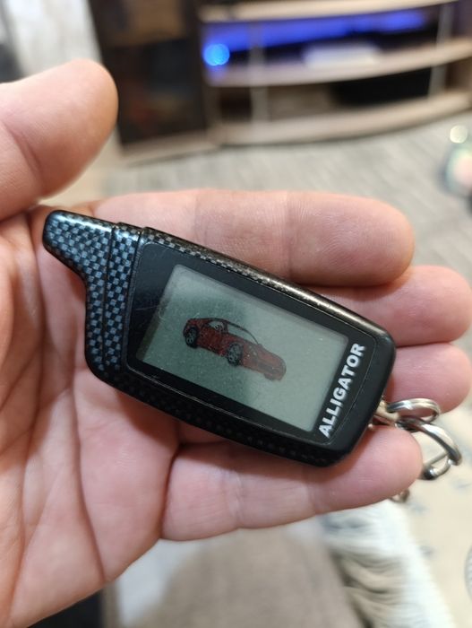 Продам брелок аллигатор