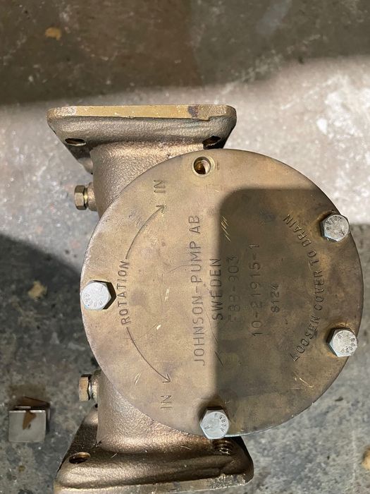 Johnson pump F8b-903