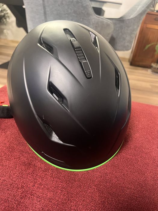 Ски каска за деца