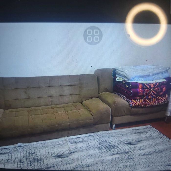 Продам диван в хорошем состоянии