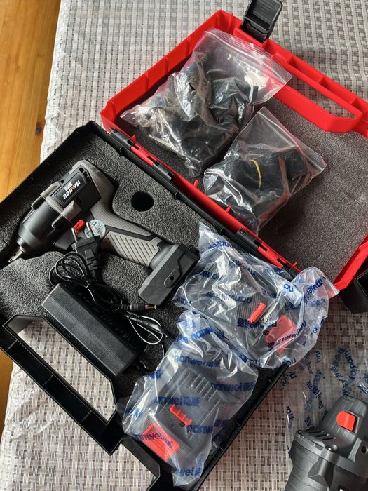 Шуруповерт Гайковерт УШМ