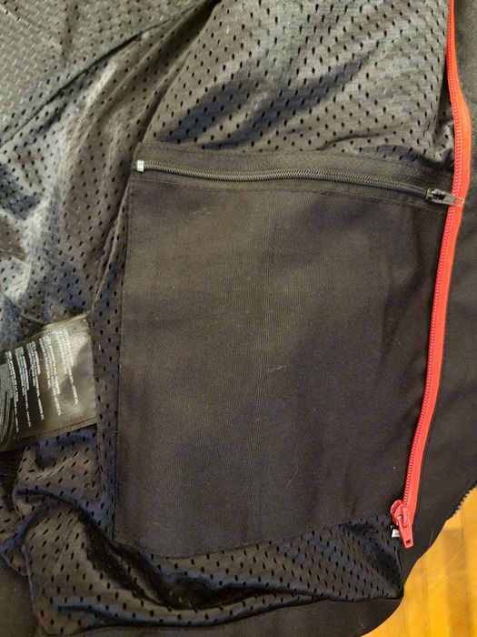 Vând geaca moto damă