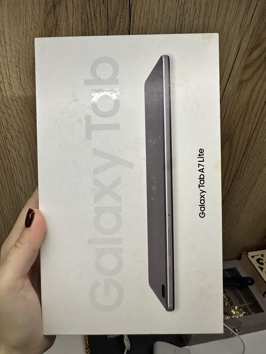 Продам планшет Galaxy Tab A.7