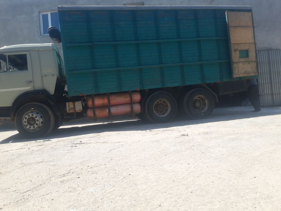 Kamaz priseb sotiladi