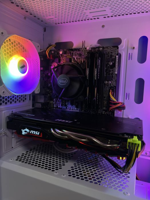 Геймърски компютър / i5 6500 / RX 580 8GB / 8GB RAM / SSD / Цена 270€