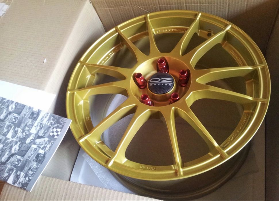 Джанти OZ ULTRALEGGERA RACE GOLD 8Jx17" 5x114.3 ET48