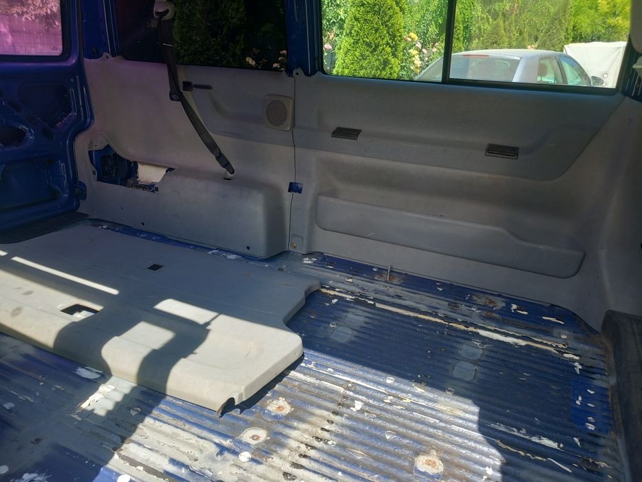 VOLKSWAGEN Transporter 1998 — imagine 4