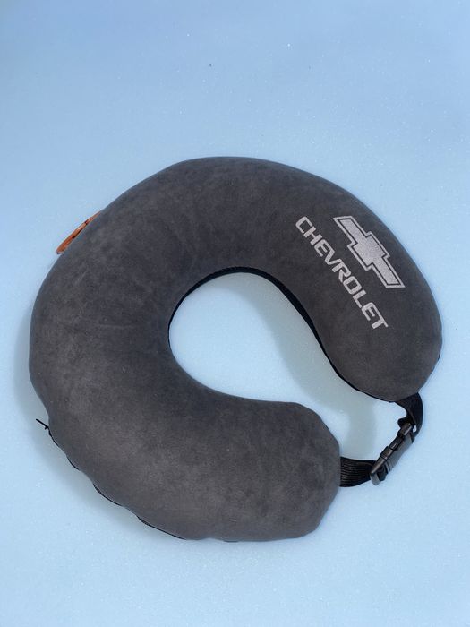 Подушка для путешествий