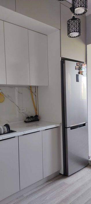 Продам квартиру 4х комнатную