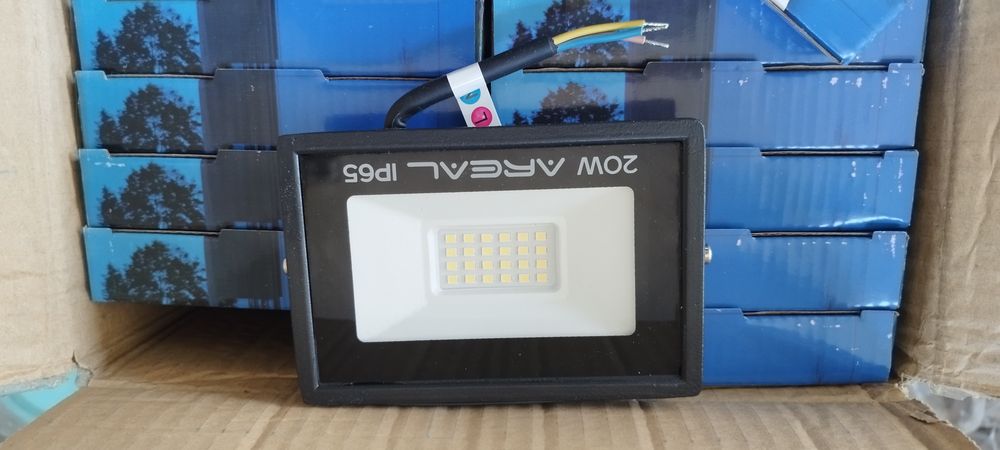 LED прожектори 20w 6200K IP65