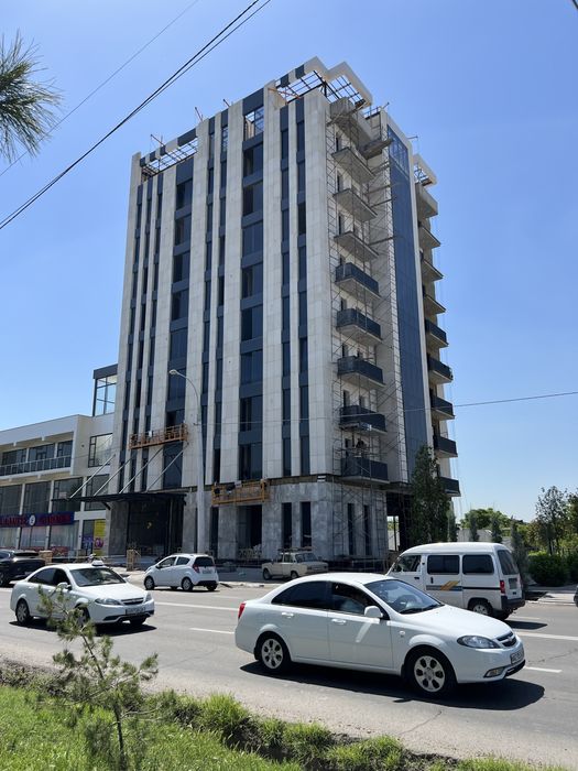 Продается отдельно стоящее здание свободного назначения - 7200м2