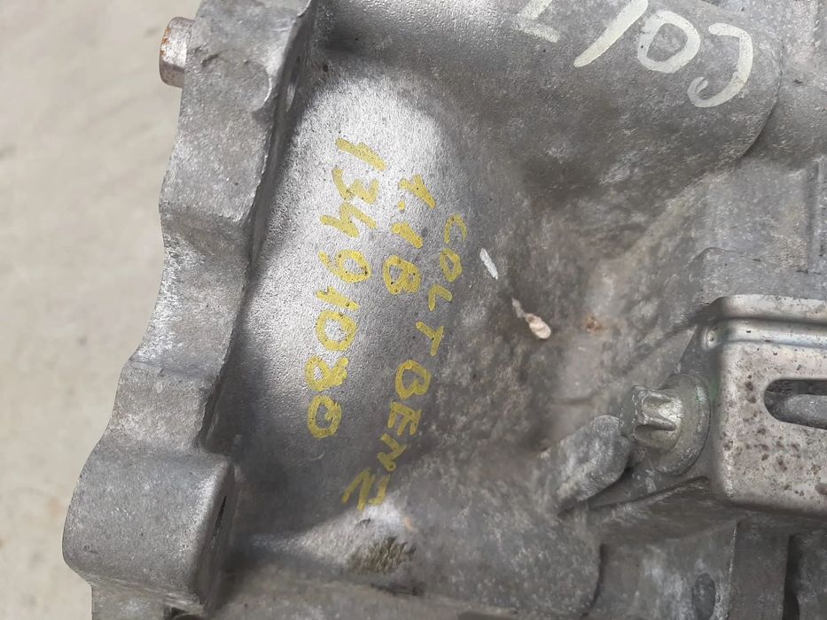 cutie viteze mauala 13491080  1.1b mitsubishi colt 6