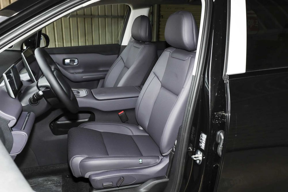 Leapmotor C16 REEV 200km 2025 | Avtosalondan choyxona - sovg'aga!