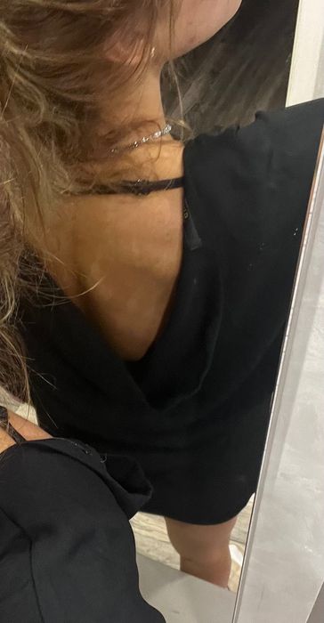 Къса рокля Guess