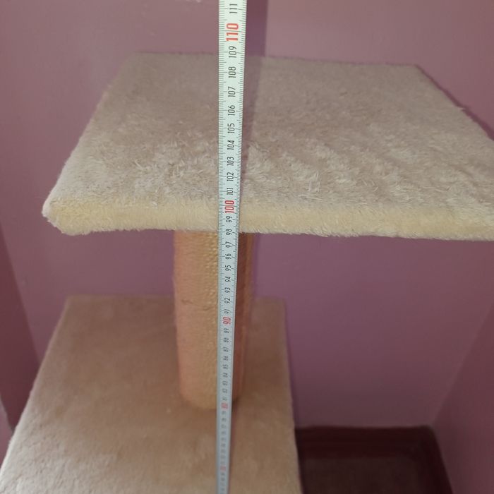 Loc de joaca si dormit pisici