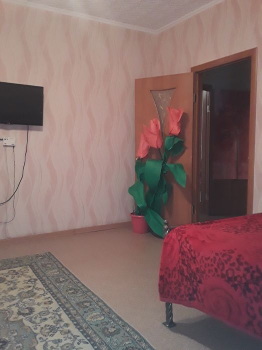 Сдам посуточно 1 комн кв в КЖБИ