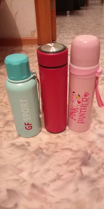 Продам небольшие термоса