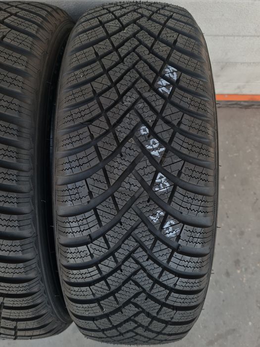 Нови зимни гуми 4 броя HANKOOK Winter Icept RS3 195 60 R16 дот 2424