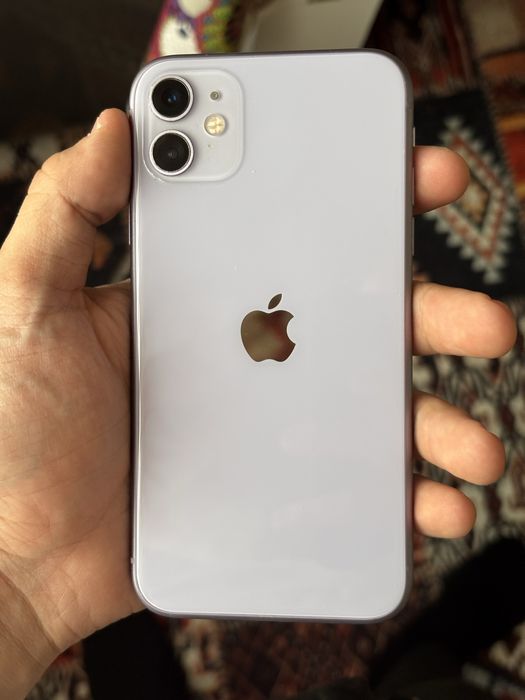 Продам Айфон 11 , 64гб
