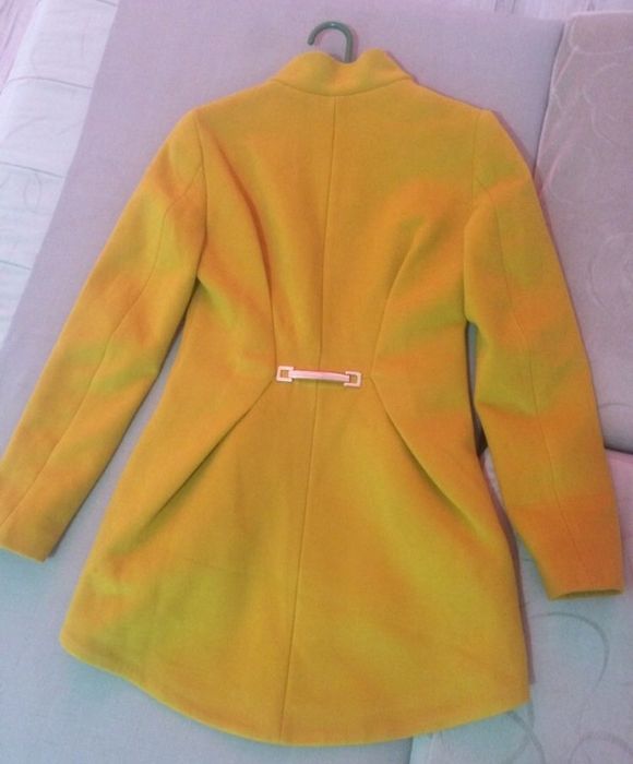 Стильный пальто.