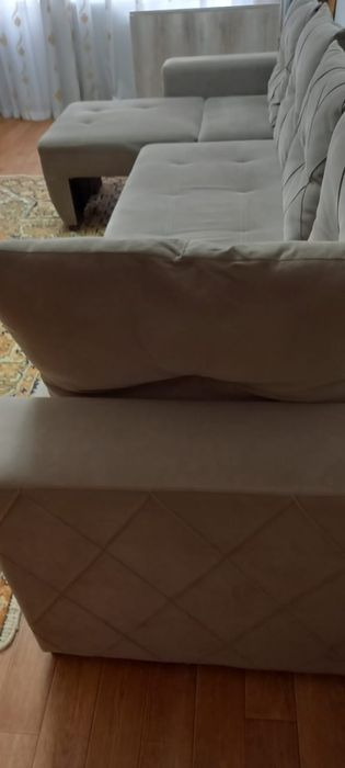 Продам диван в хорошем состоянии