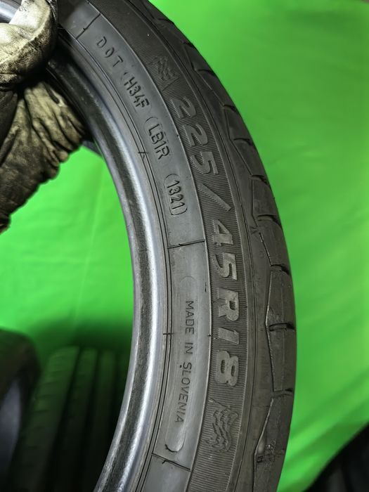 225/45R18 Debica 2021 6,3mm stare bună