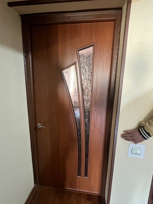 Межкомнатные двери б/у самовывоз