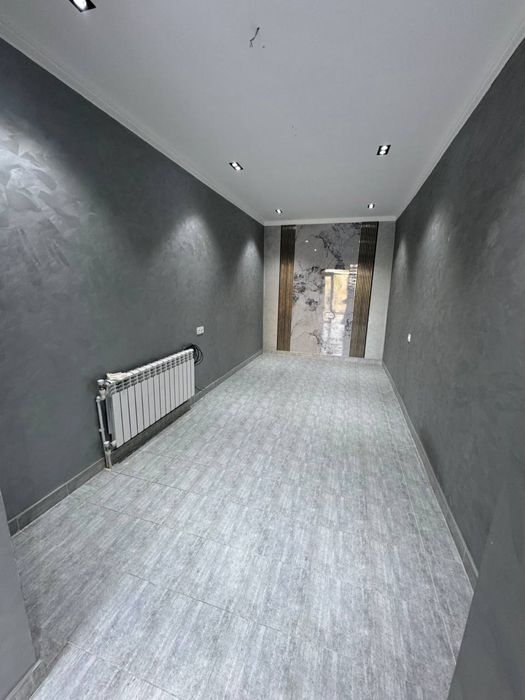 Думбрабод масжид рупарасида Нежилой офис сотилади