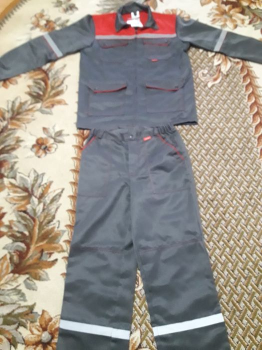 Продам летняя спецовка