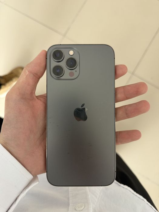 Продам айфон 12 про мах
