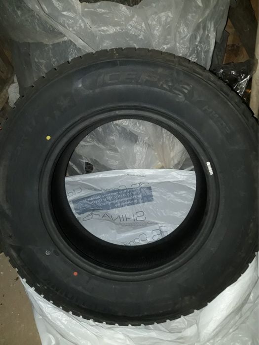 Зимняя резина , шипованая резина