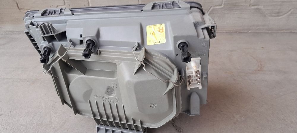 Фара до рест Bosch он жак правя