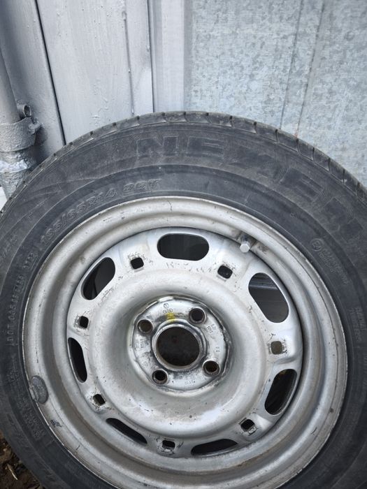 Лятни гуми с джанти 185/65/14